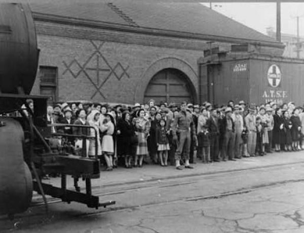 Japanese Americans image