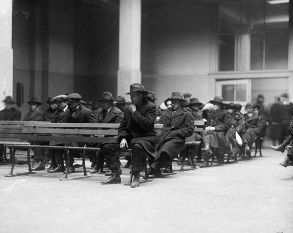 Image: Photo of radicals who were rounded up during the Palmer Raids in 1920. From the Wikimedia Commons.